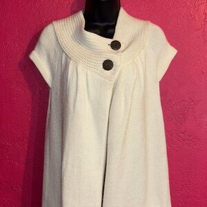 Roxy Cream longer length cardigan sweater. Sz large.
